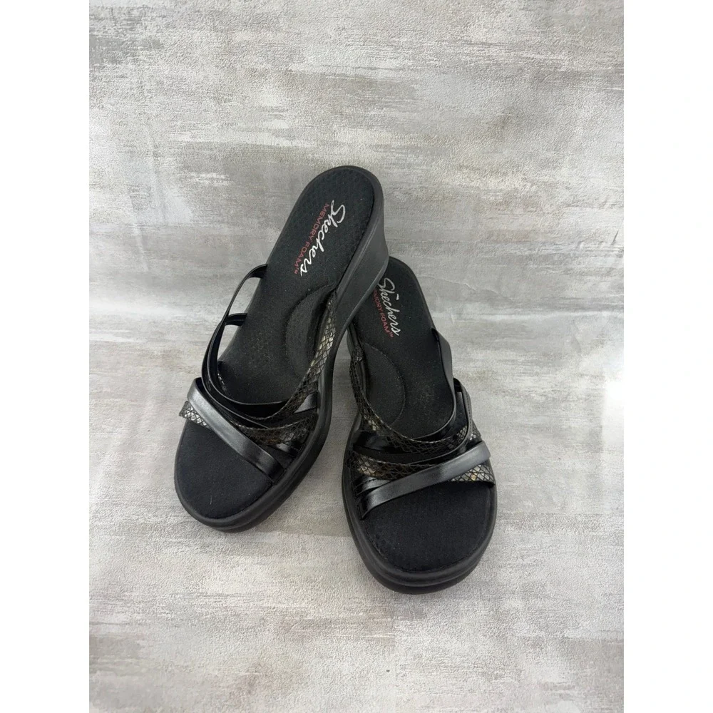 Skechers Women Black Snakeskin Strappy Memory Foam Wedge Sandals Size 8